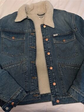 Wrangler Blue Denim Jacket with Cream Sherpa Collar